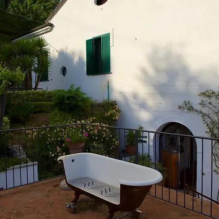 Lupara Κατάλυμα σε φάρμα