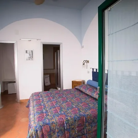 Κατάλυμα σε φάρμα Lupara *